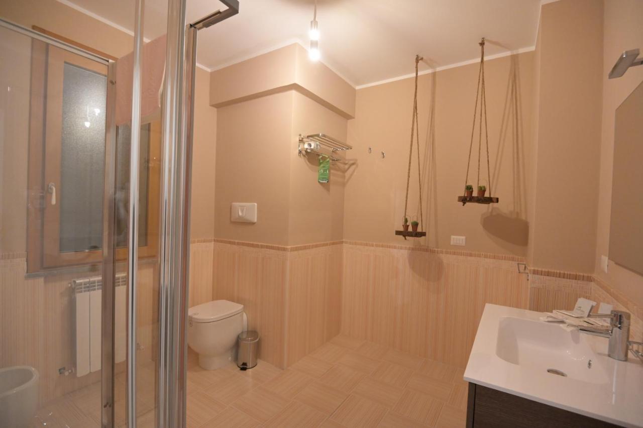 Clc Home B&B โกเซนซา ภายนอก รูปภาพ